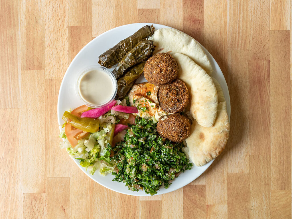 Beirut Cafe - veggie combo