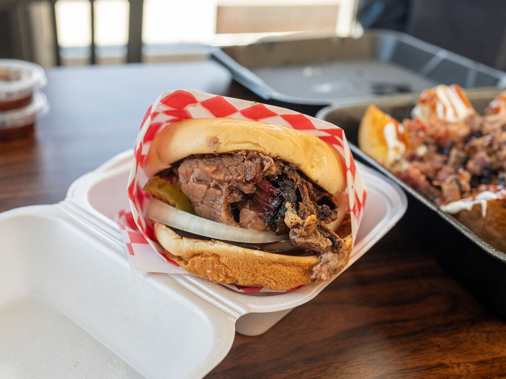 Les Barbecue Sandwiches - brisket sandwich (Gastronomic SLC)