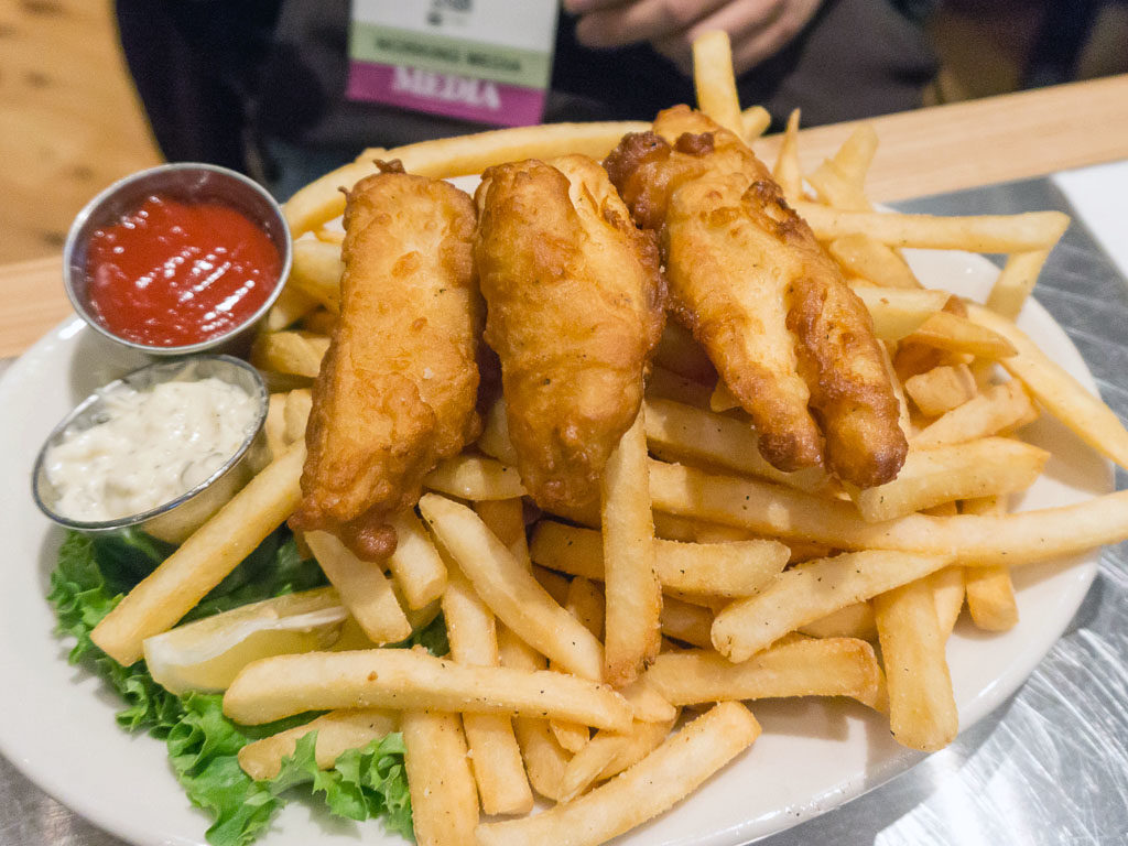 Porcupine Pub & Grille - Alaskan halibut fish and chips