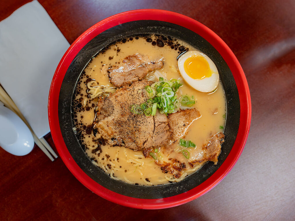 Tosh's Ramen Holladay - kurimi black shotu ramen